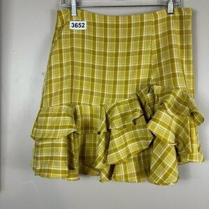 Fashion nova xlarge skirt 16” waist length 20-1/2 yellow/ white preowned